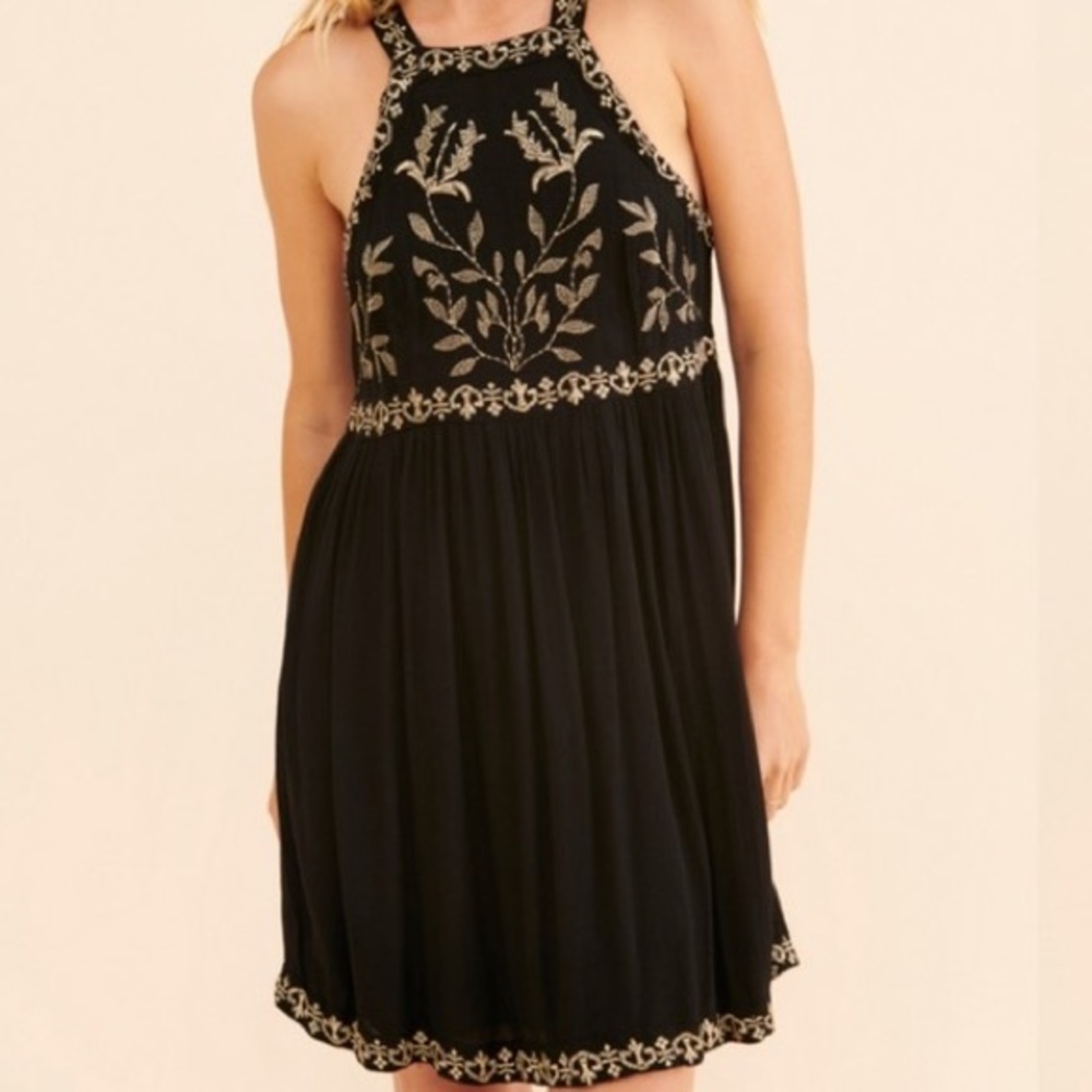 Urban Outfitters Embroidered Black Dress Size Small